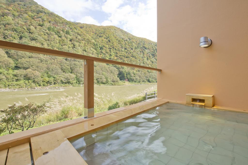Takamiya Ryokan Beni Tozawa Extérieur photo
