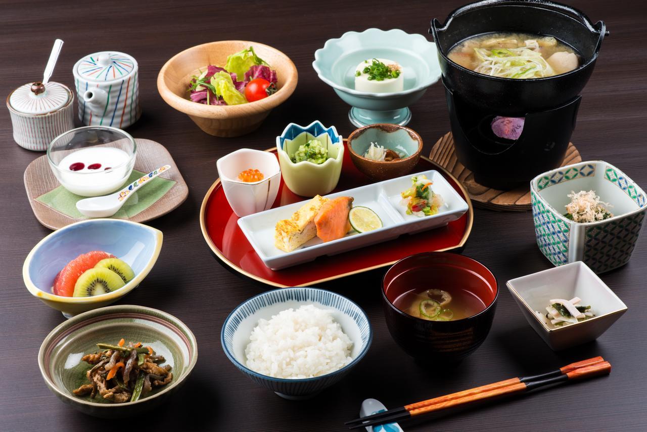 Takamiya Ryokan Beni Tozawa Extérieur photo