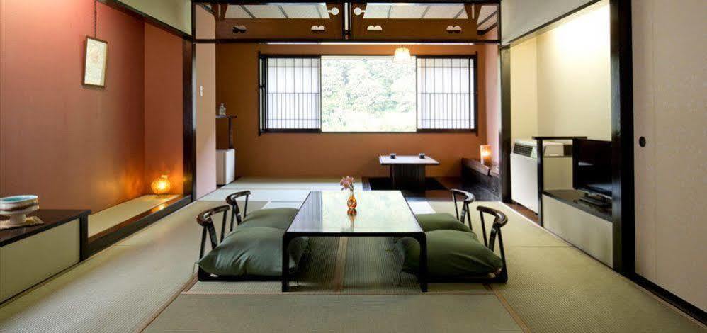 Takamiya Ryokan Beni Tozawa Extérieur photo